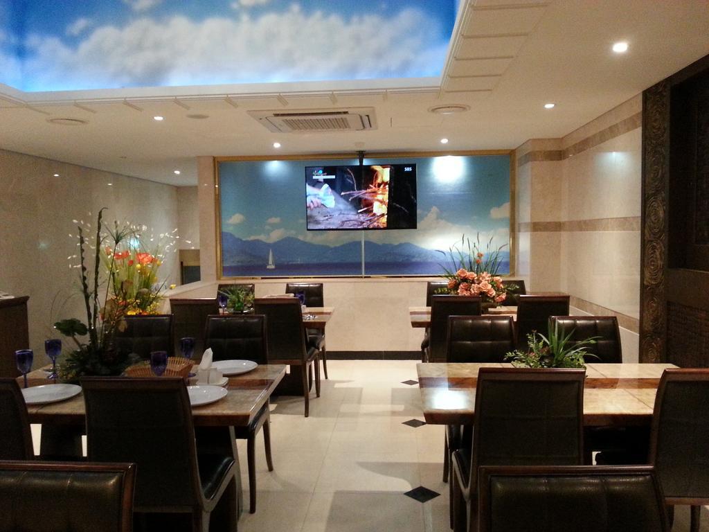 Dongtan Hotel Minos Hwaseong Exterior photo
